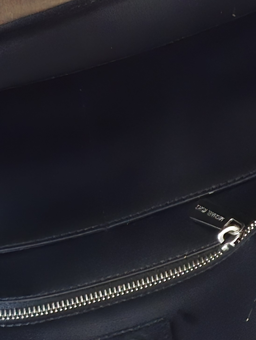 Micheal Kors Black Leather Large Tote Shoulder Bag Purse - Picture 13 of 13